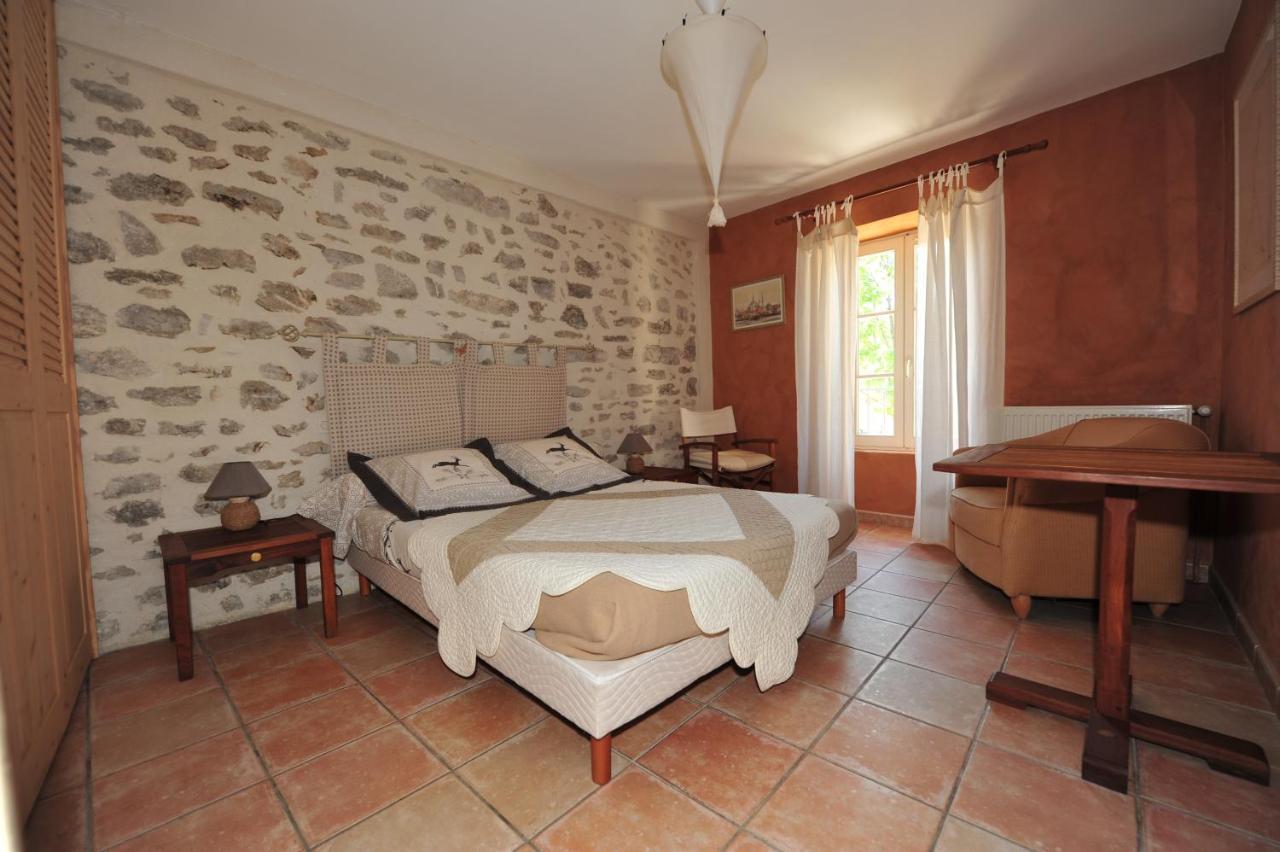 Bed and Breakfast La Rialhe Taulignan Экстерьер фото