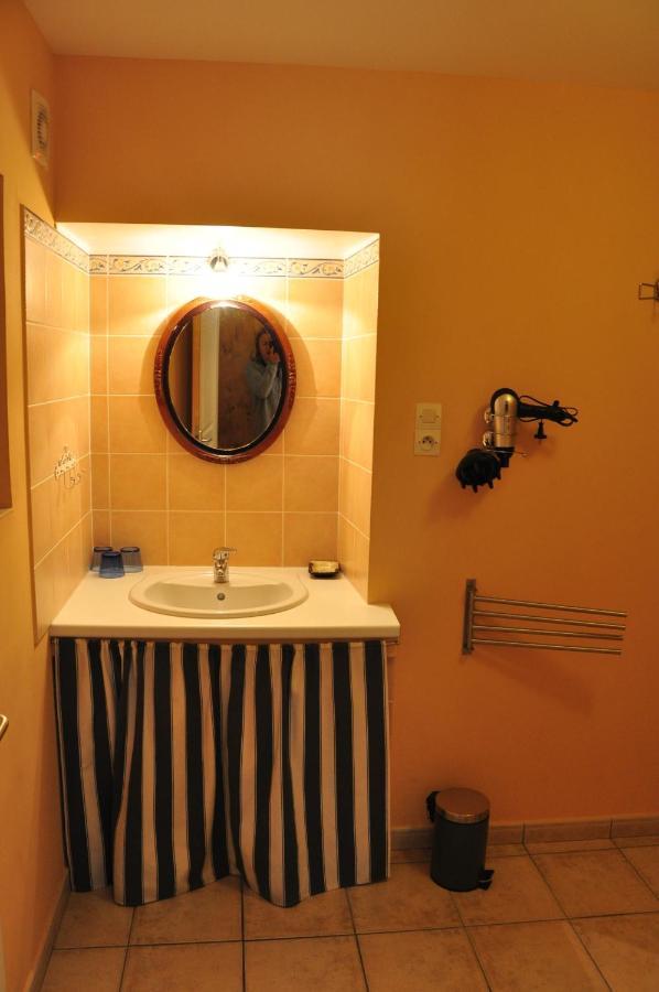 Bed and Breakfast La Rialhe Taulignan Экстерьер фото